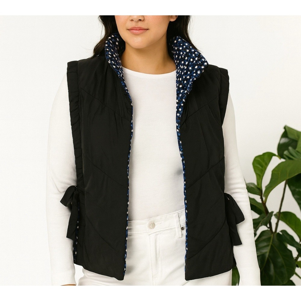 Shiraleah Chicago Reversible Puffer Vest Black Floral Side Tie Quilted Small